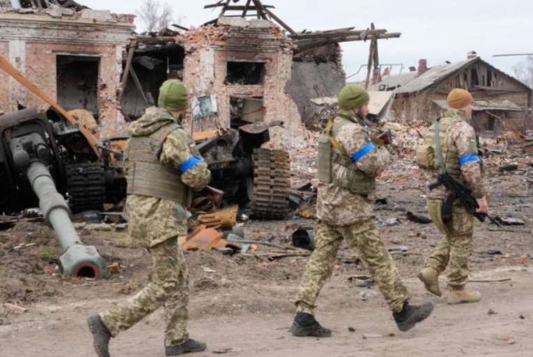  亚特兰大全队开花，多点进攻摧毁防线