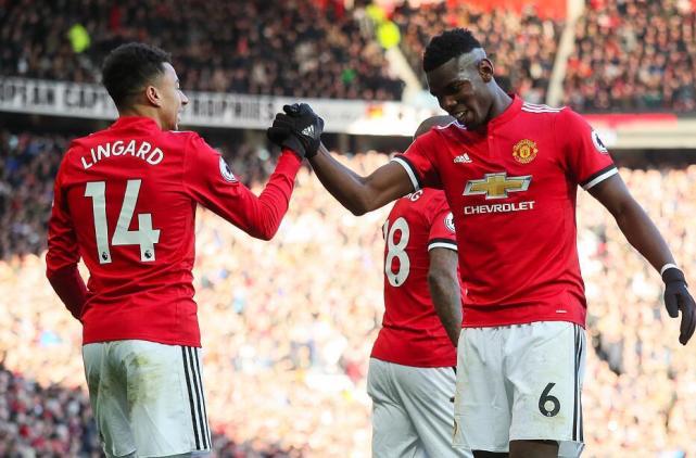  水晶宫主帅霍奇森离任，老帅挥手告别塞尔赫斯特  